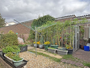 Photo 8- click for photo gallery